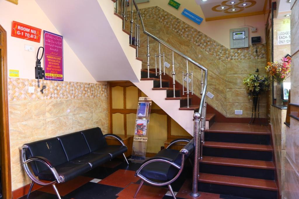Hotel Ayesha Palace Delhi (National Capital Territory of India) Exterior photo